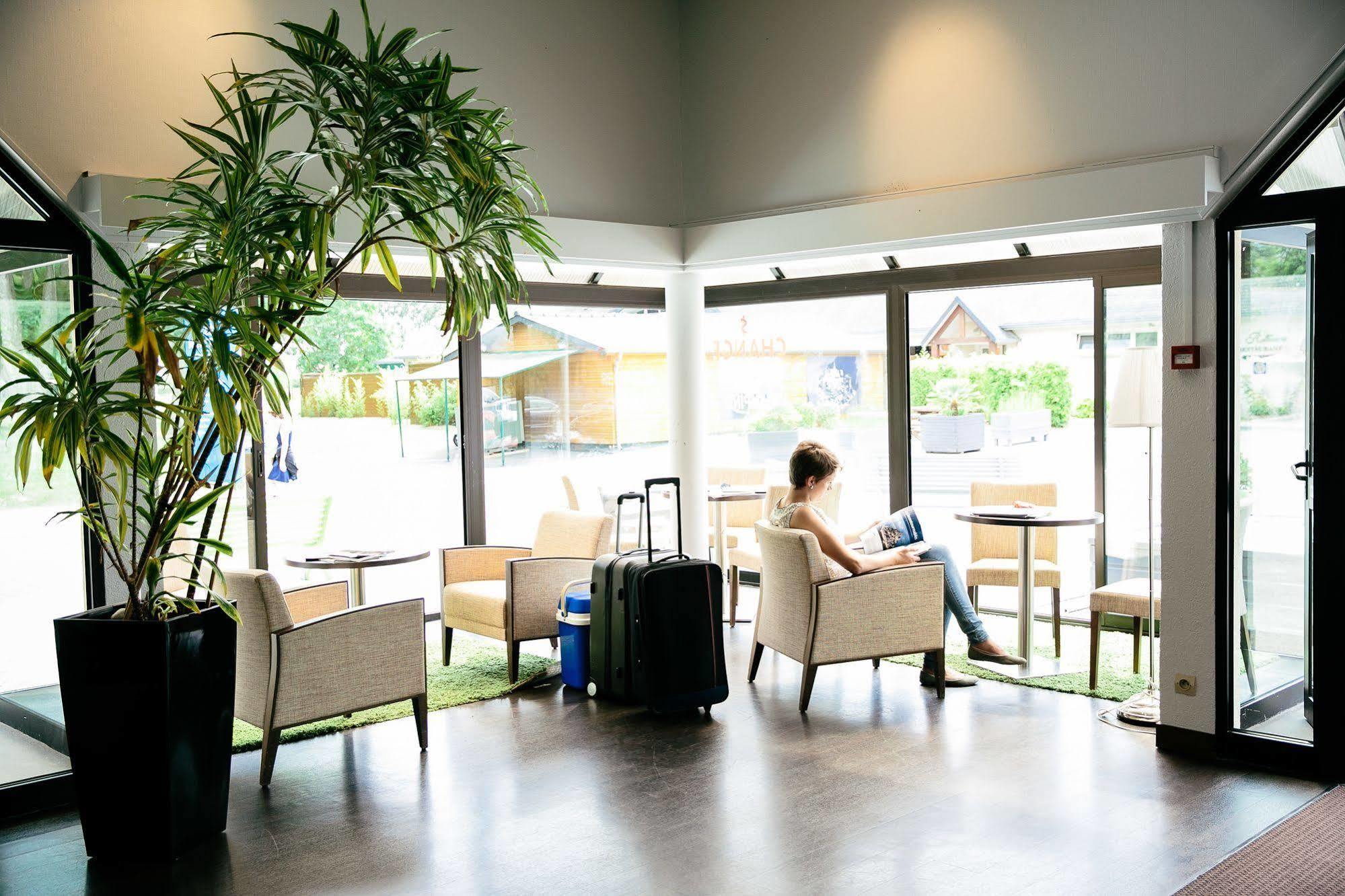 Hotel Vert 2*